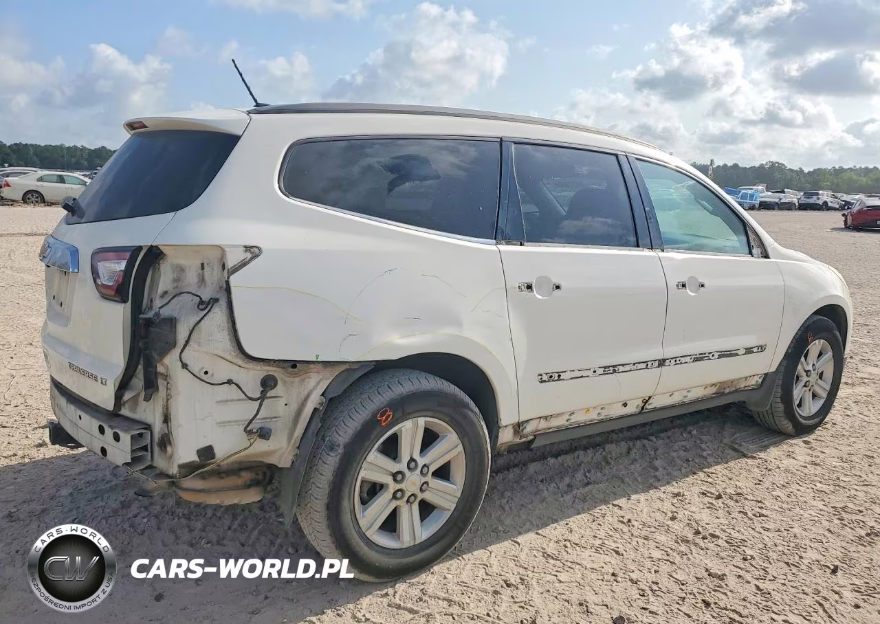 2014 Chevrolet Traverse Lt VIN:1GNKRHKD4EJ108286 - 3