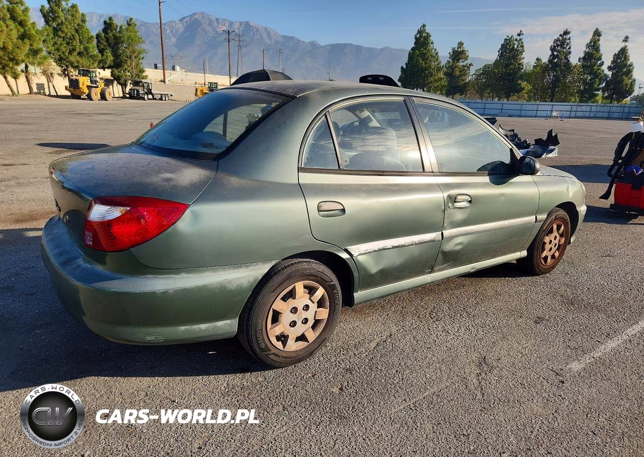 2001 Kia Rio Base VIN:KNADC123316038887 - 3