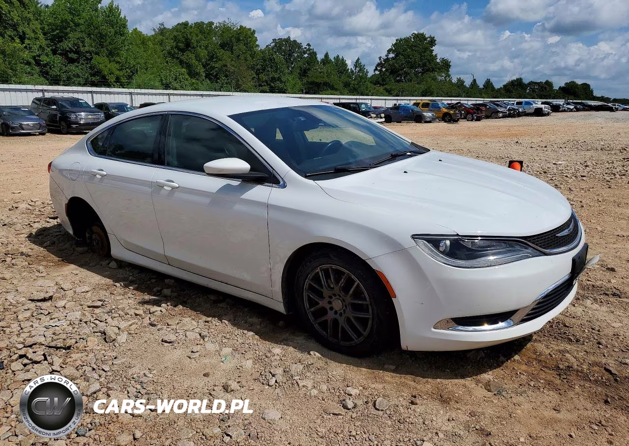 2015 Chrysler 200 Limited VIN:1C3CCCAB7FN603873 - 4