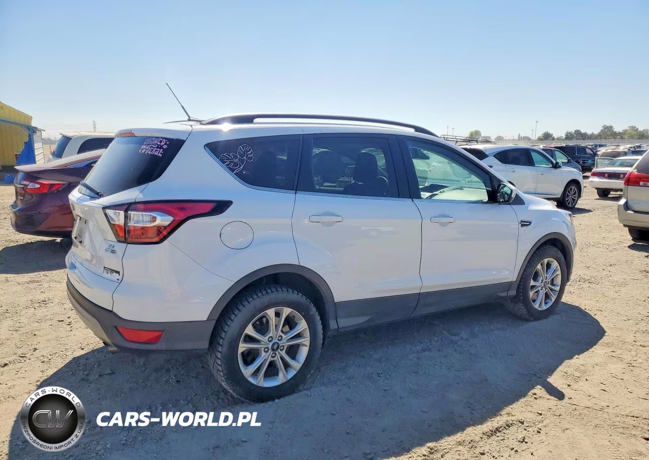 2018 Ford Escape Se VIN:1FMCU9GD2JUC77298 - 3