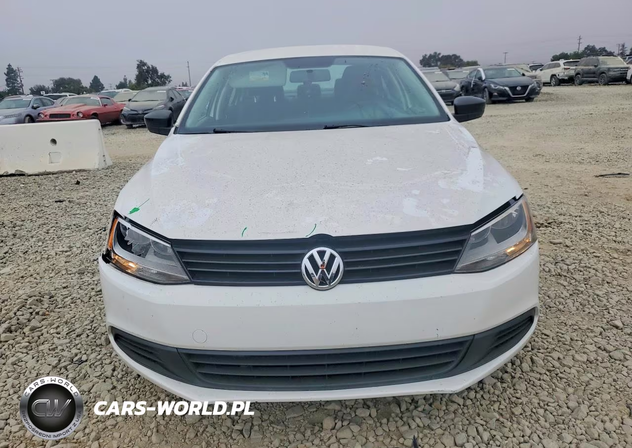 2014 Volkswagen Jetta Base VIN:3VW2K7AJ3EM375479 - 5