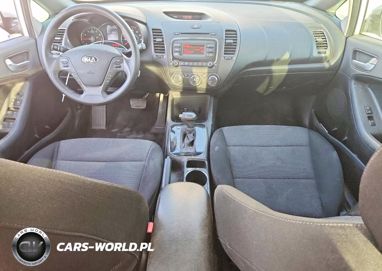 2017 Kia Forte Lx VIN:3KPFK4A79HE156693 - 8