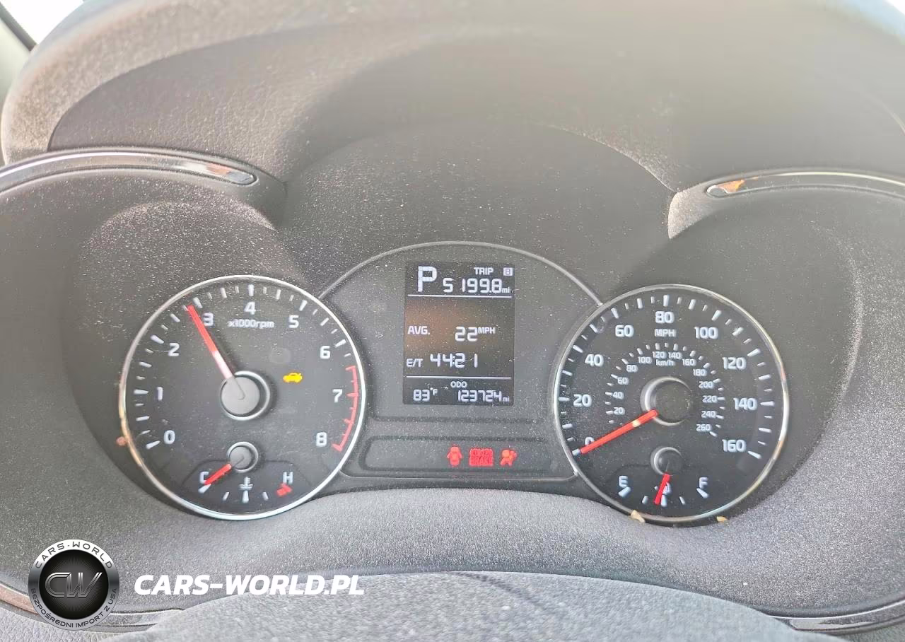 2017 Kia Forte Lx VIN:3KPFK4A79HE156693 - 9