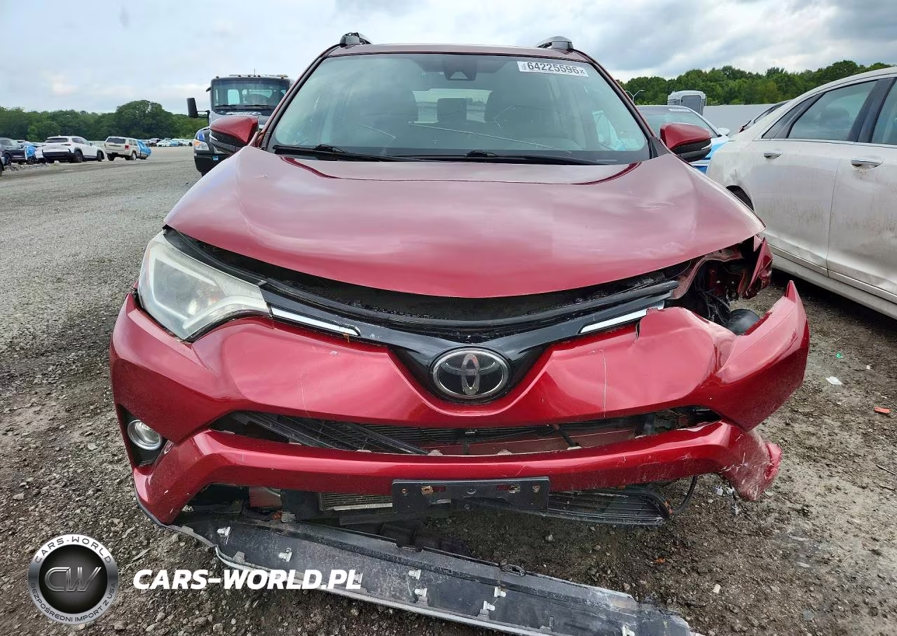 2018 Toyota Rav4 Xle VIN:2T3RFREV0JW804584 - 5