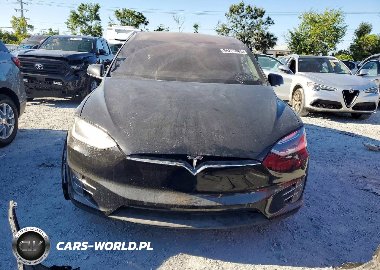 2016 Tesla Model X VIN:5YJXCDE21GF026707 - 5