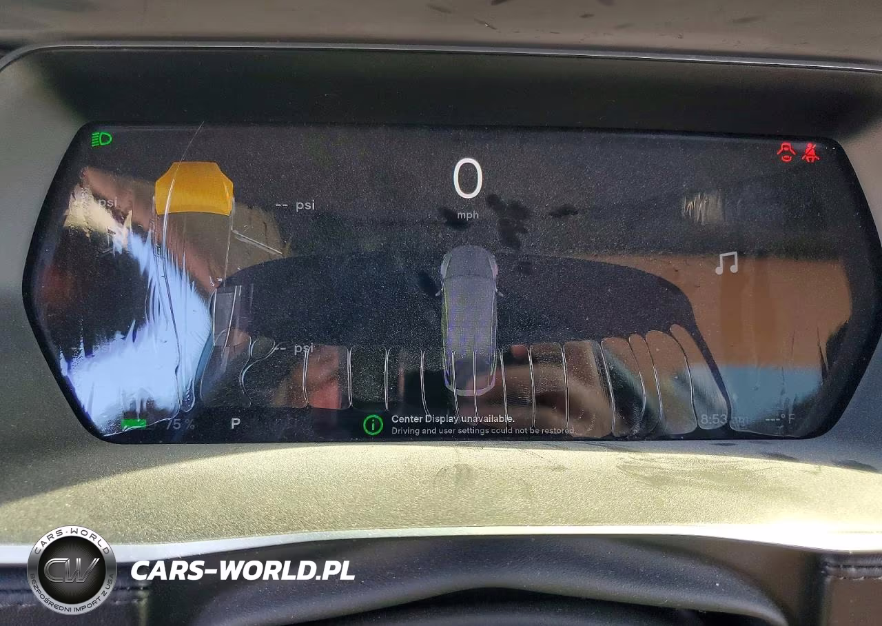 2016 Tesla Model X VIN:5YJXCDE21GF026707 - 9