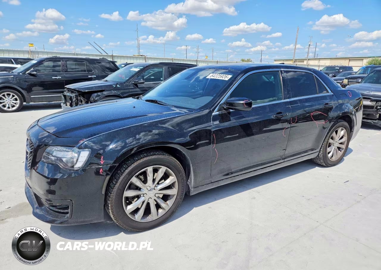 2015 Chrysler 300 Limited