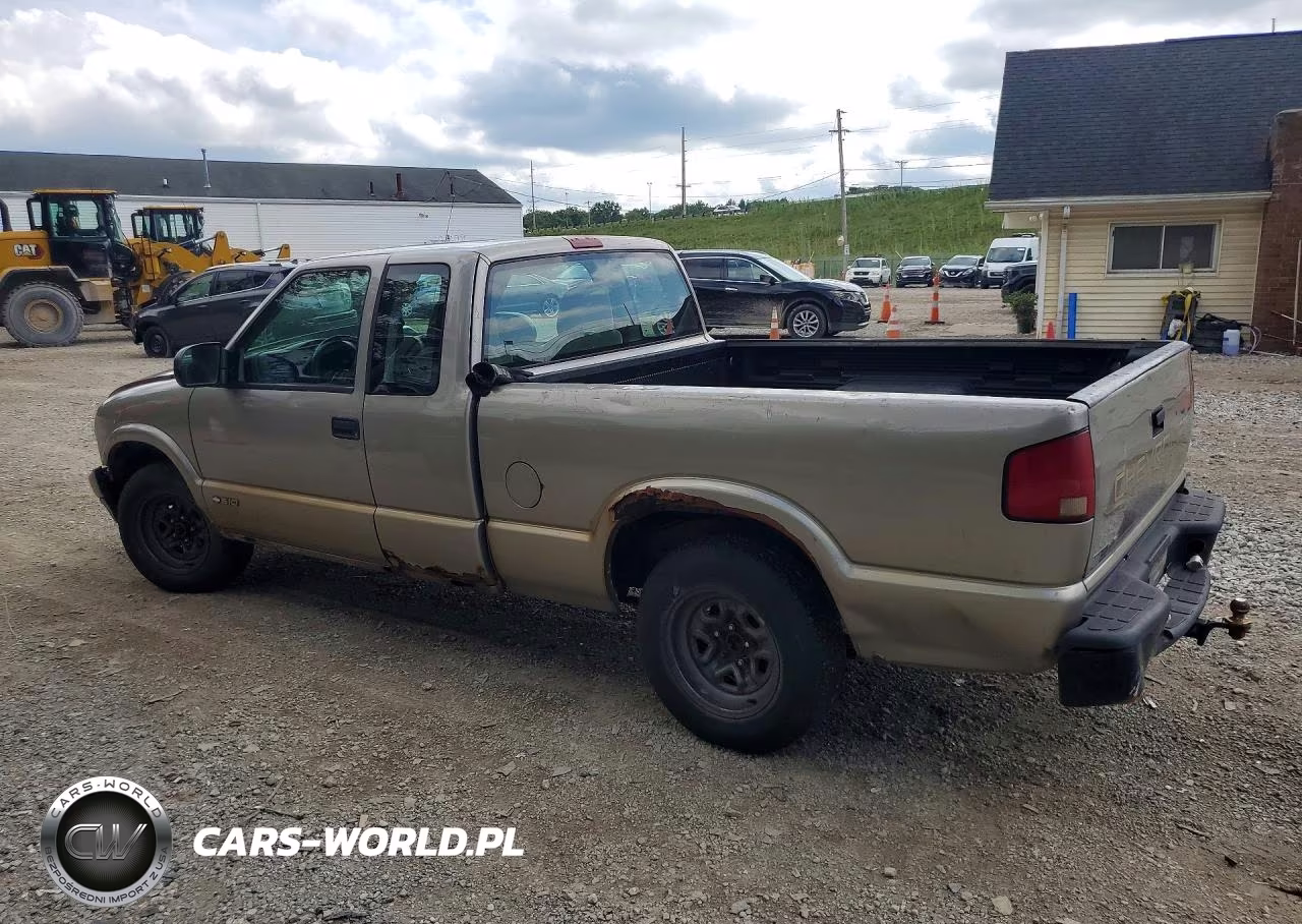 2001 Chevrolet S Truck S10 VIN:1GCCS195X18121472 - 2