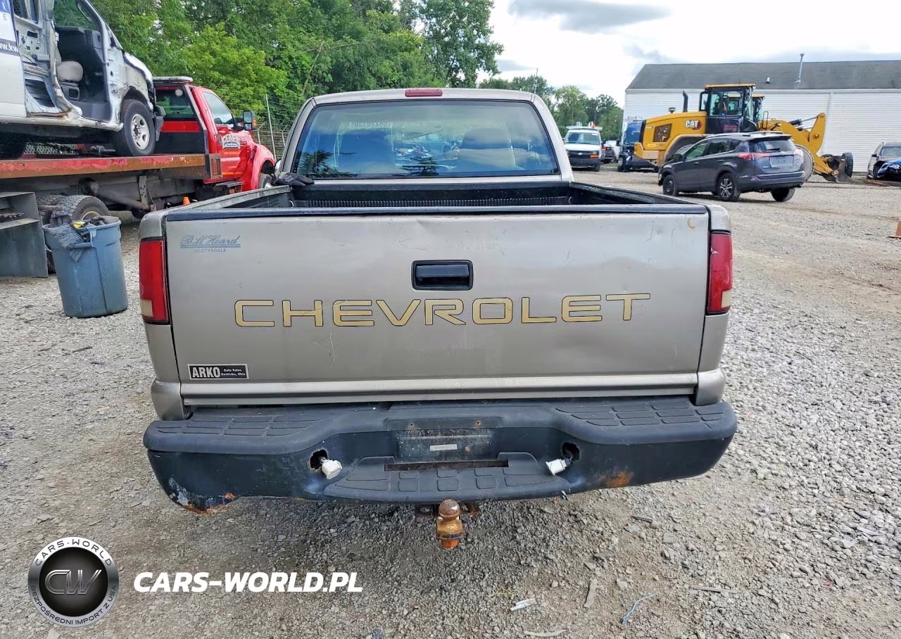 2001 Chevrolet S Truck S10 VIN:1GCCS195X18121472 - 6