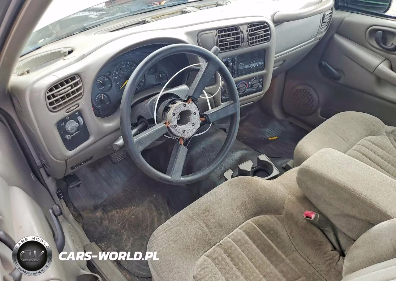 2001 Chevrolet S Truck S10 VIN:1GCCS195X18121472 - 8