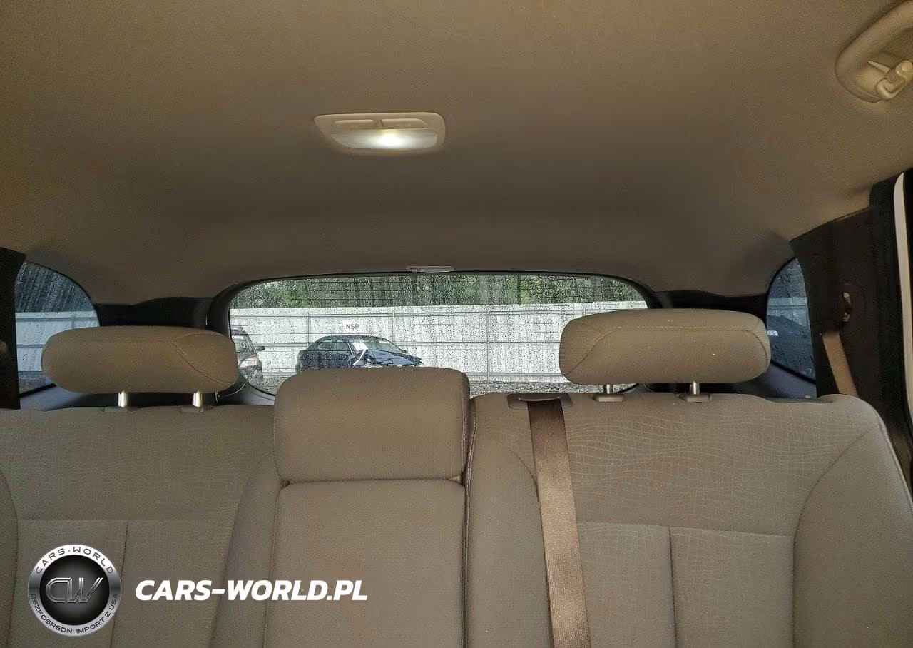 2011 Hyundai Santa Fe Gls VIN:5XYZG3AB5BG001890 - 10