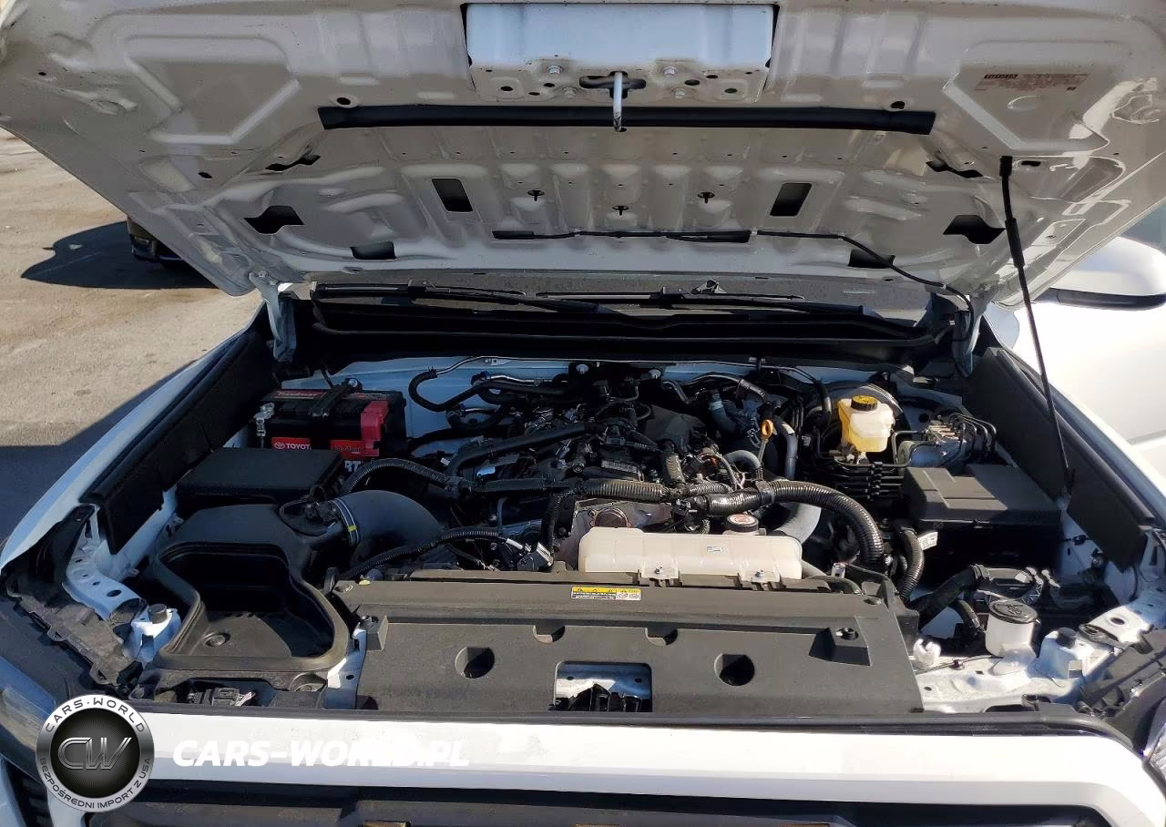 2025 Toyota Tacoma Trd Sport VIN:3TMLB5JNXSM108608 - 11