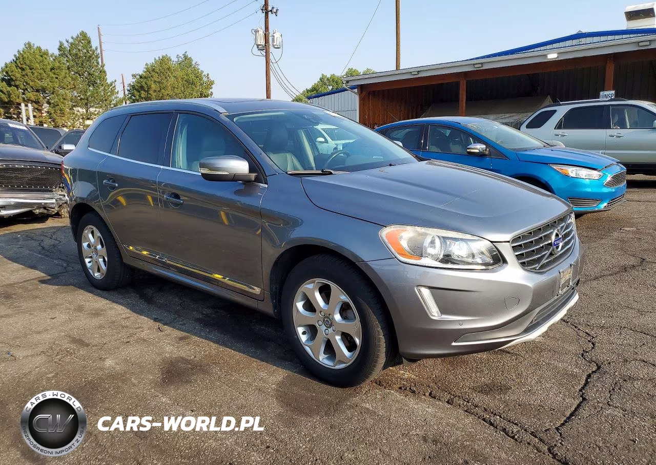 2016 Volvo Xc60 T5 Premier VIN:YV4612RKXG2850687 - 4