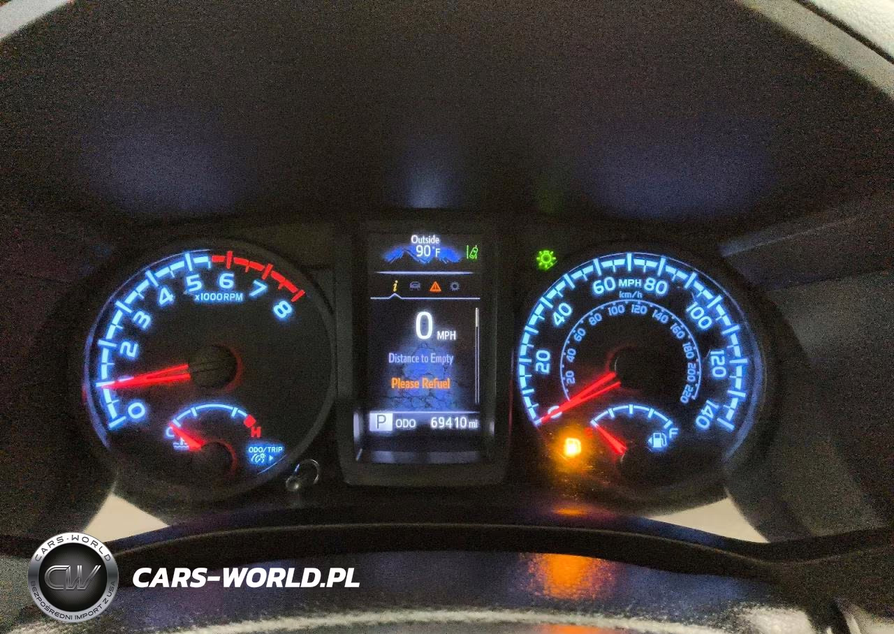 2019 Toyota Tacoma Sr VIN:5TFAX5GN1KX147968 - 9