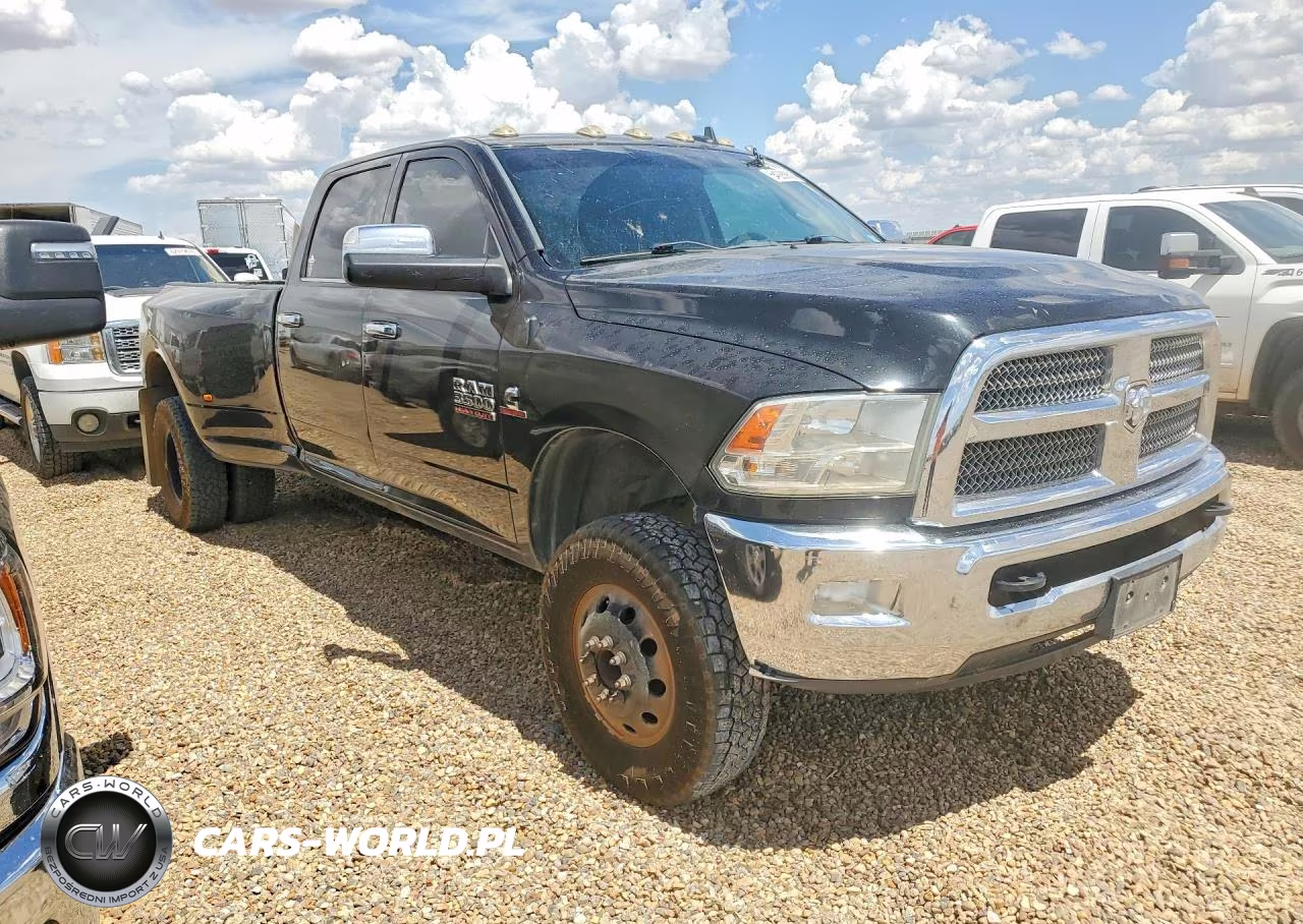 2018 Ram 3500 Slt VIN:3C63RRHL7JG211903 - 4