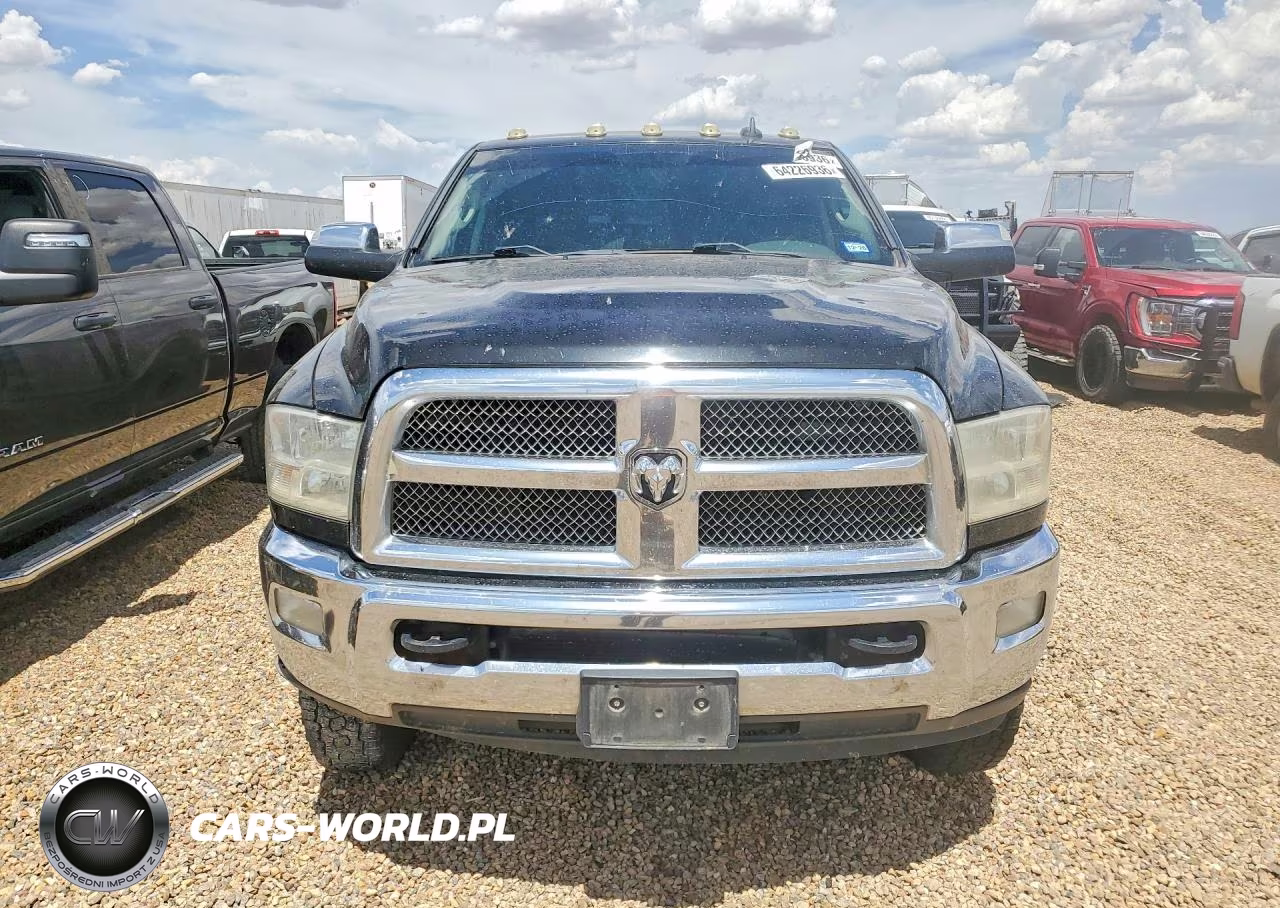 2018 Ram 3500 Slt VIN:3C63RRHL7JG211903 - 5
