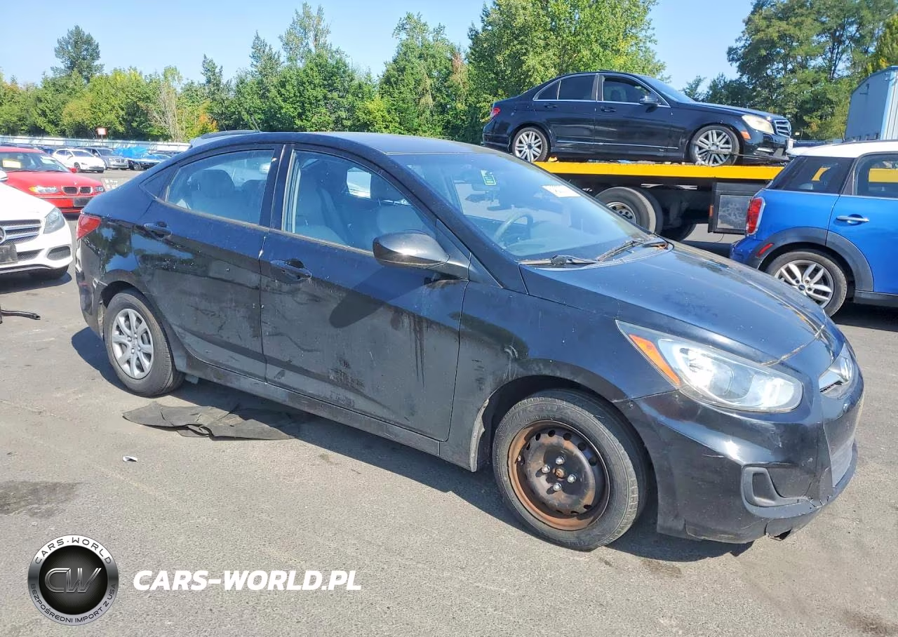 2013 Hyundai Accent Gls VIN:KMHCT4AE1DU462289 - 4