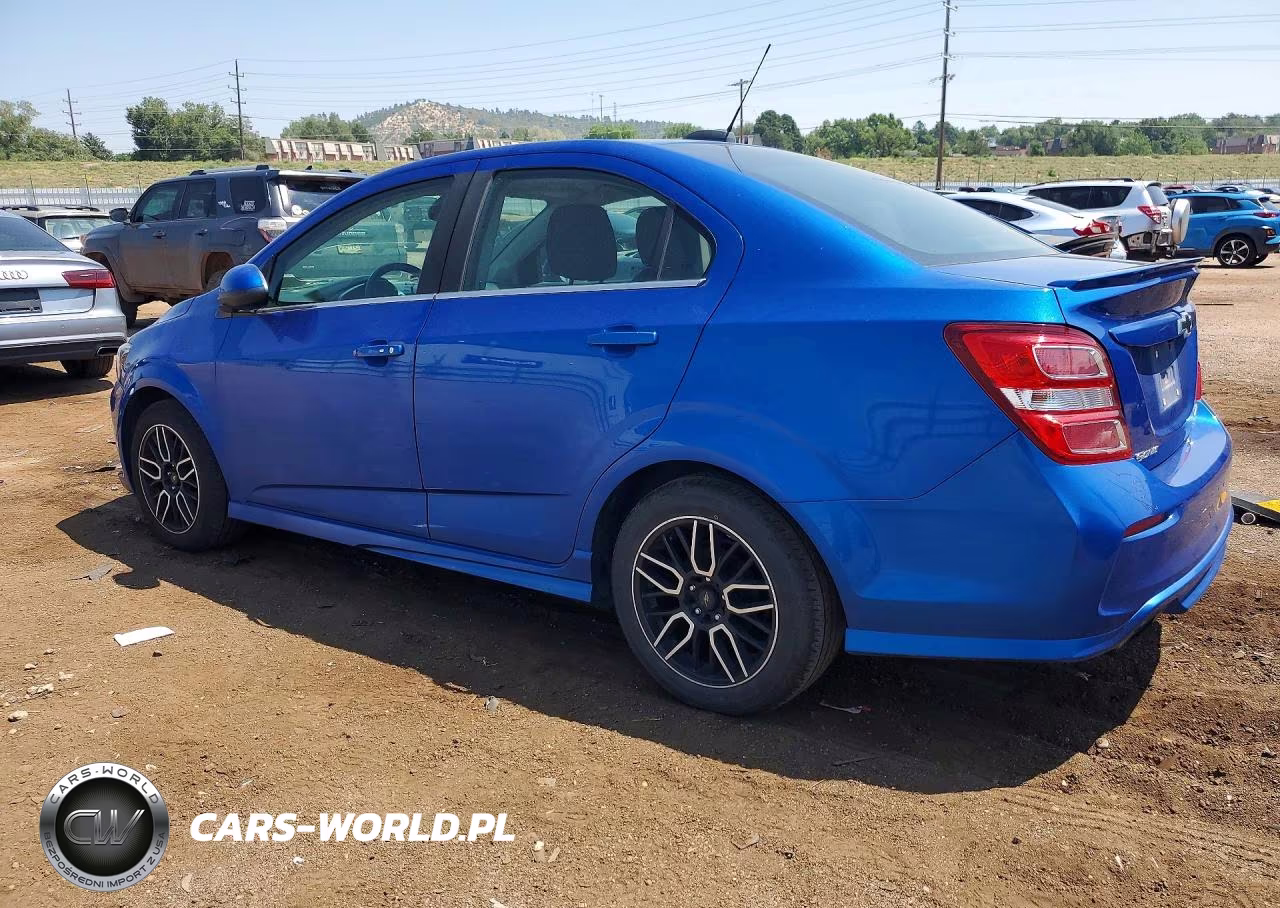 2019 Chevrolet Sonic Lt VIN:1G1JD5SB8K4120833 - 2