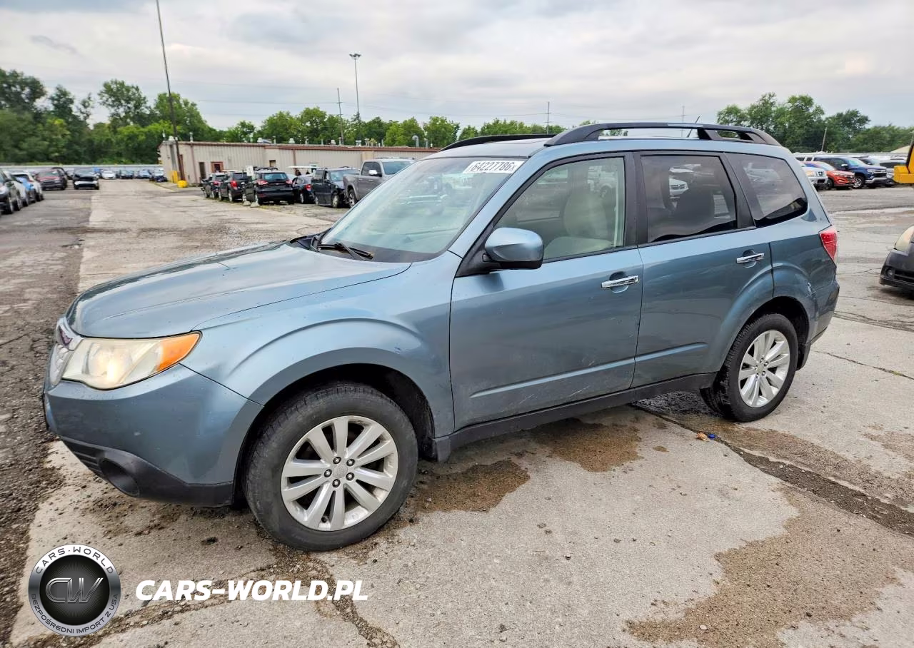 2011 Subaru Forester 2.5X Premium VIN:JF2SHBDC2BH732640 - 1
