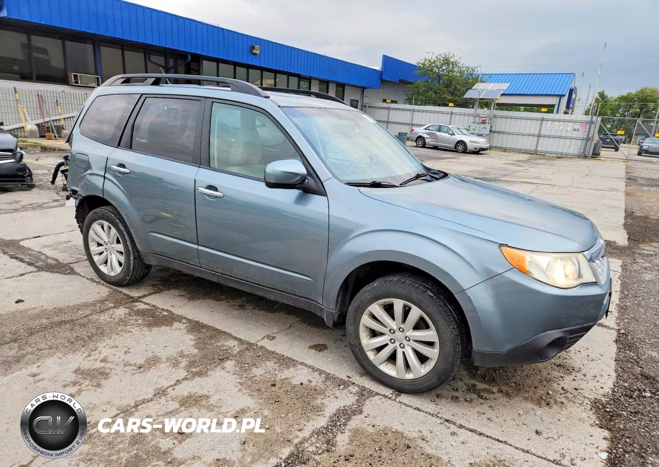 2011 Subaru Forester 2.5X Premium VIN:JF2SHBDC2BH732640 - 4