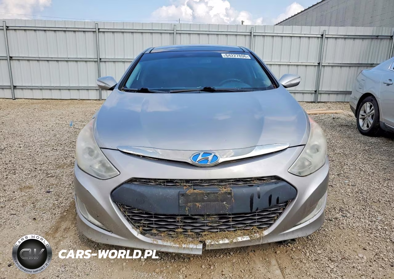 2013 Hyundai Sonata Hybrid VIN:KMHEC4A43DA067368 - 5