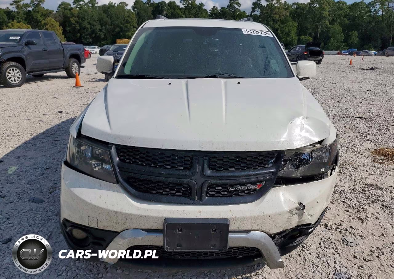 2017 Dodge Journey Crossroad VIN:3C4PDCGB5HT621471 - 5
