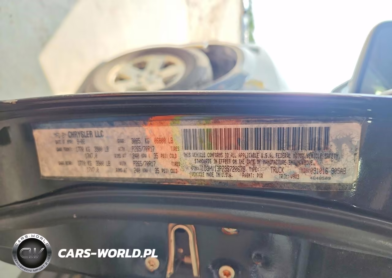 2009 Dodge Ram 1500 VIN:1D3HV13P79S720679 - 12