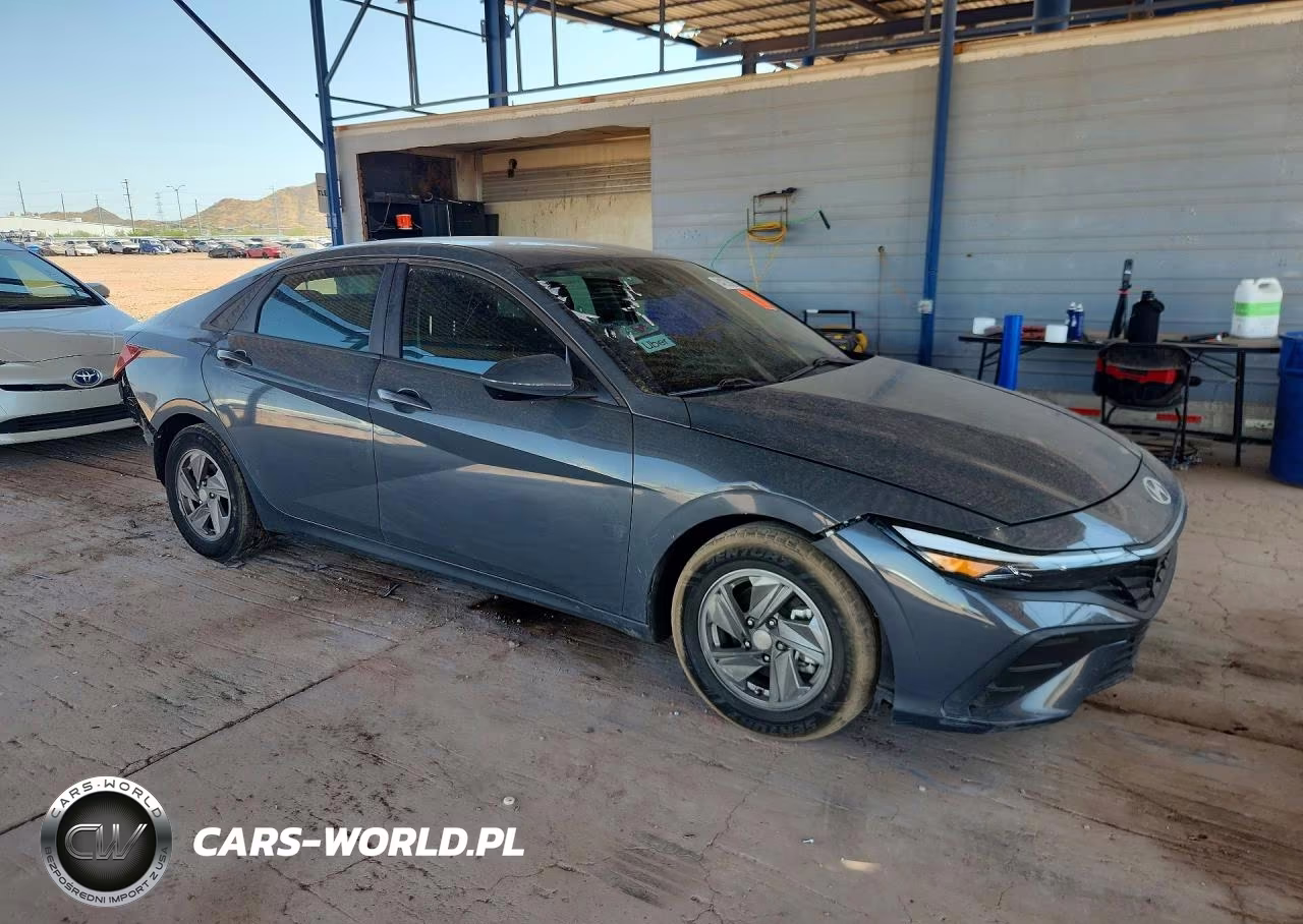 2024 Hyundai Elantra Se VIN:KMHLL4DG1RU779249 - 4