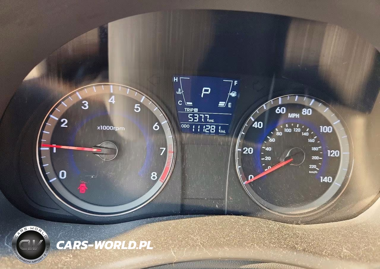 2013 Hyundai Accent Gls VIN:KMHCT4AE7DU556208 - 9