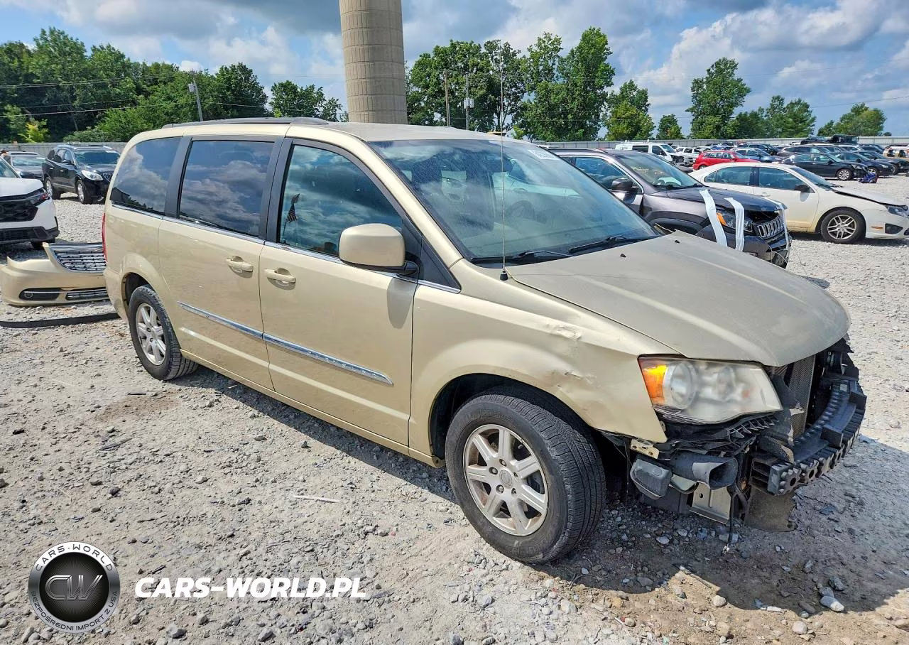 2011 Chrysler Town & Country Touring VIN:2A4RR5DG1BR714028 - 4