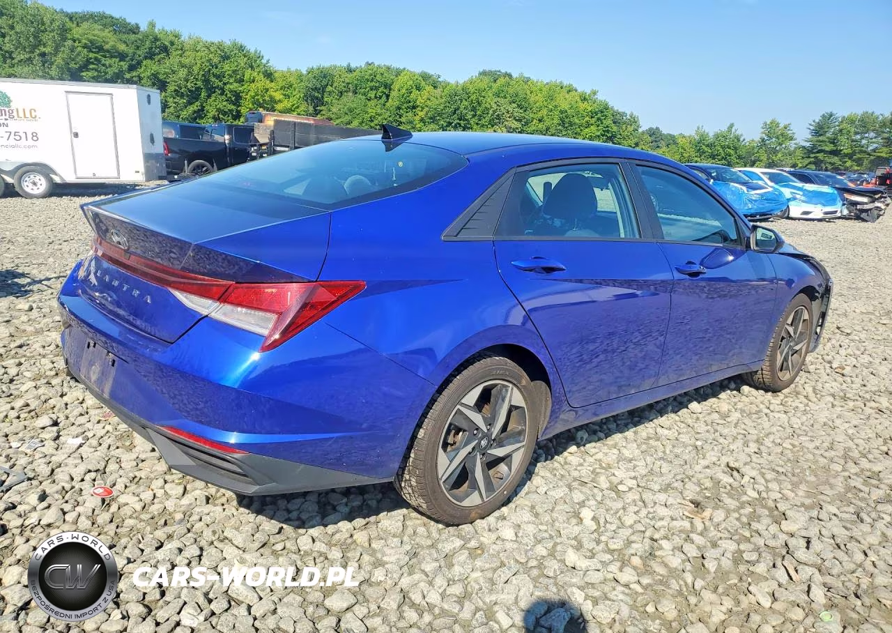 2023 Hyundai Elantra Sel VIN:KMHLS4AGXPU618712 - 3