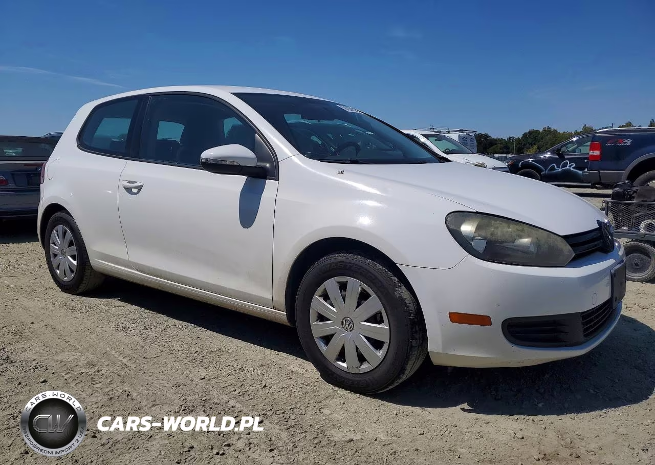 2010 Volkswagen Golf VIN:WVWBA7AJ9AW125681 - 4