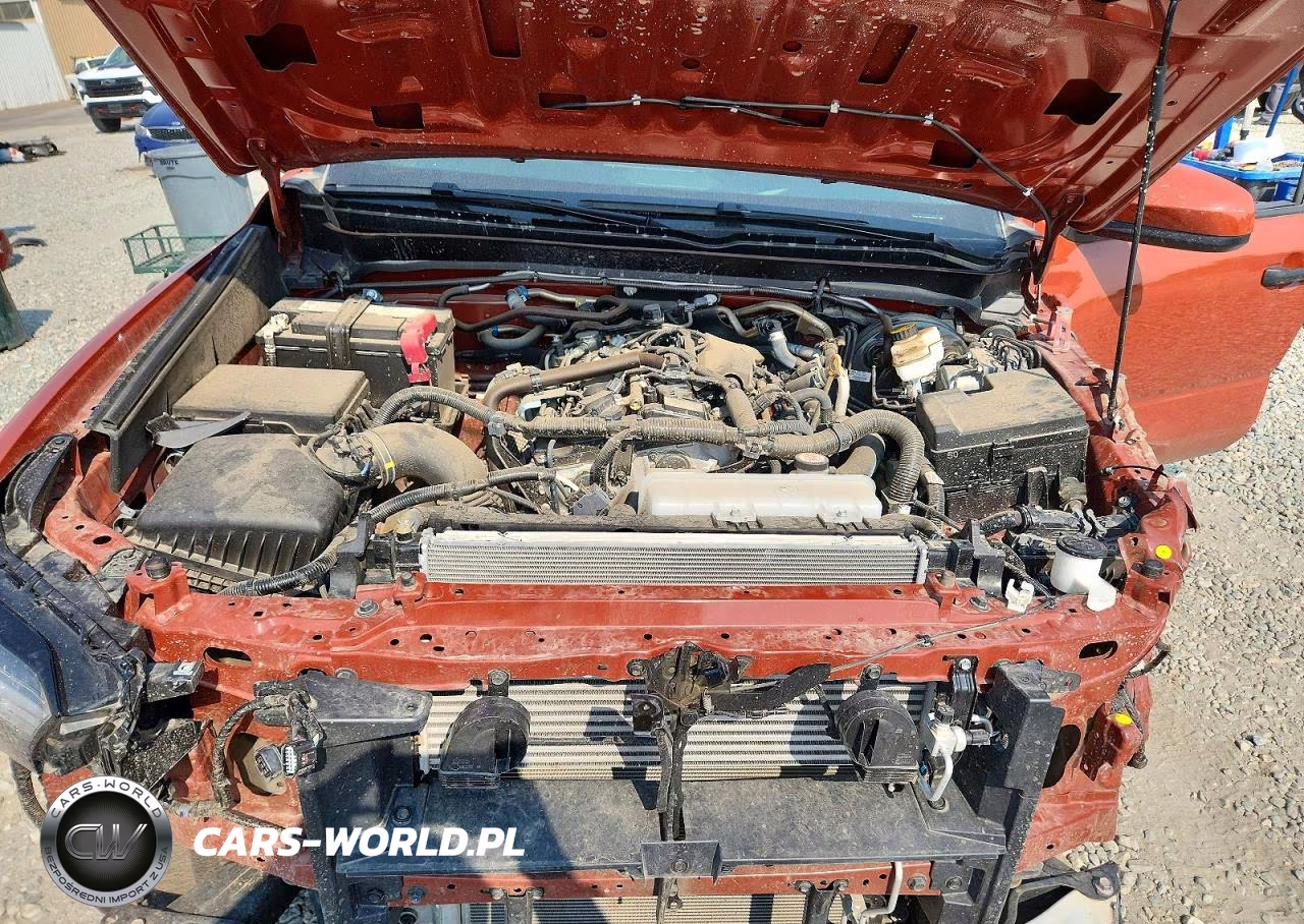 2025 Toyota Tacoma Trd Off-Road VIN:3TMLB5JN4SM137523 - 12