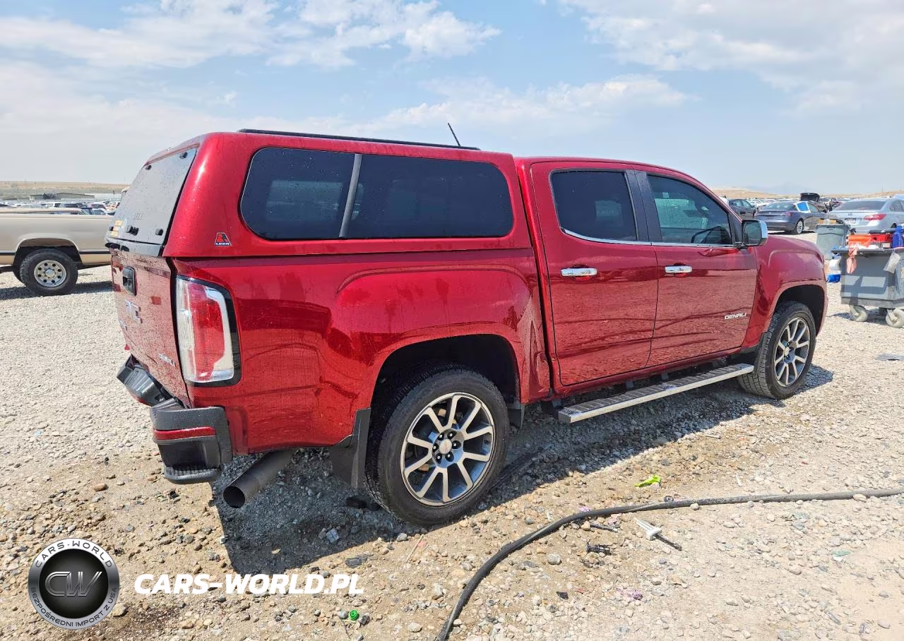 2018 GMC Canyon Denali VIN:1GTP6EE14J1289410 - 3