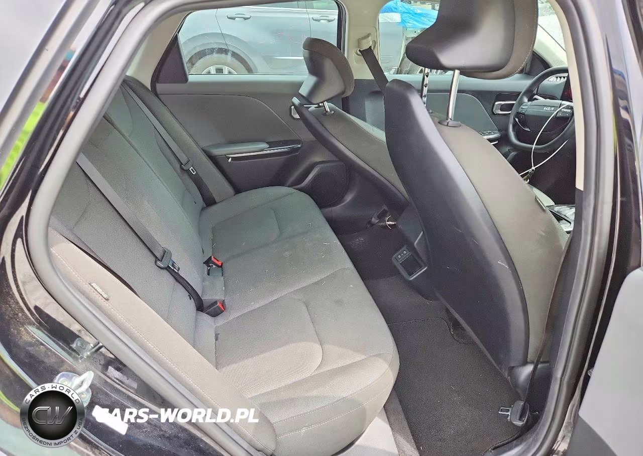 2025 Kia K4 Lxs VIN:3KPFT4DE5SE225104 - 10
