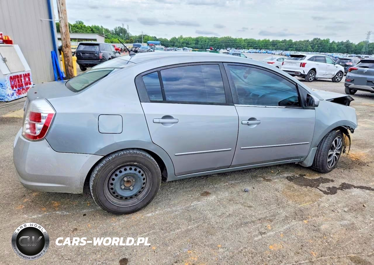 2008 Nissan Sentra 2.0 VIN:3N1AB61E88L689279 - 3