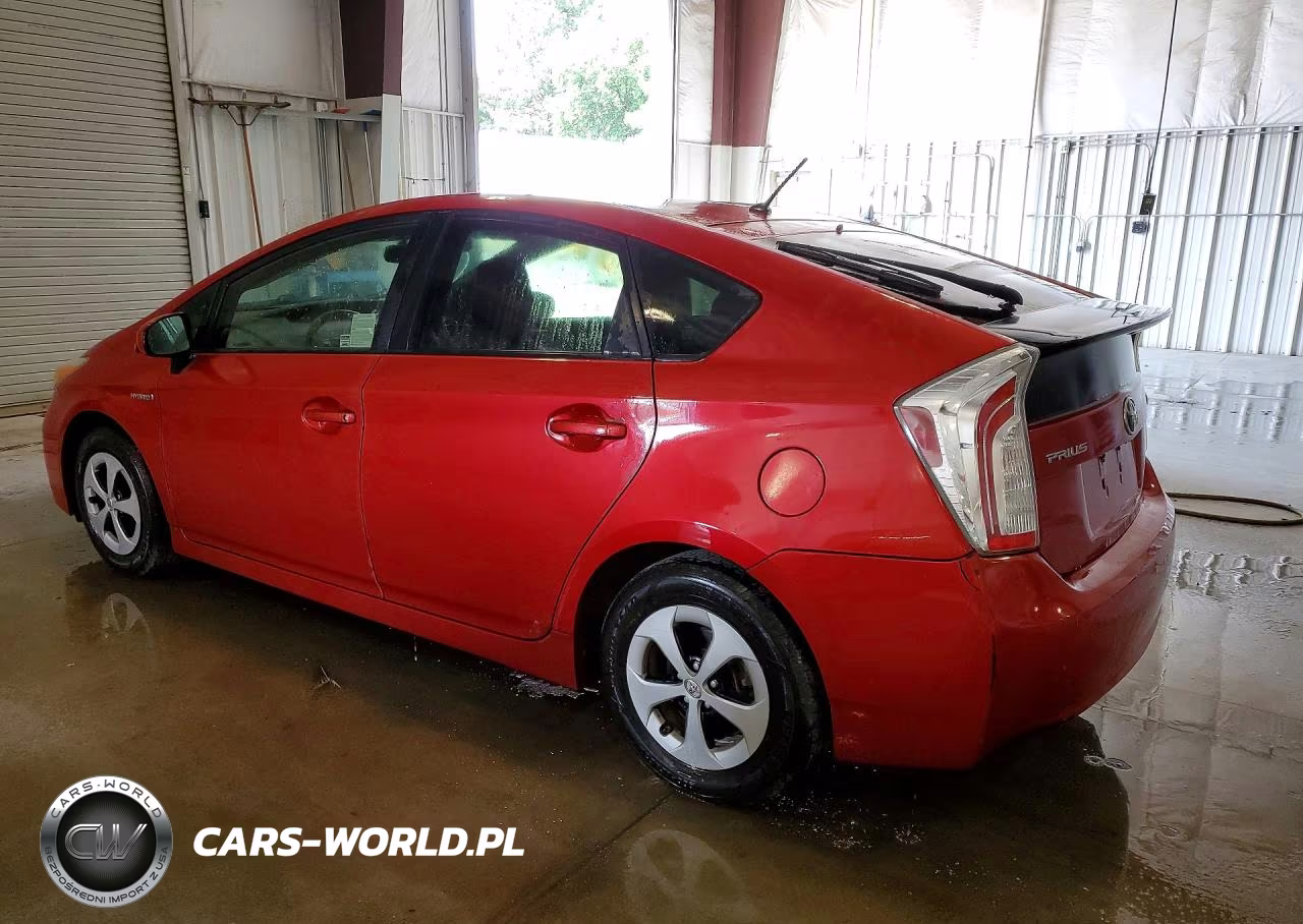 2013 Toyota Prius Two VIN:JTDKN3DU2D1616579 - 2