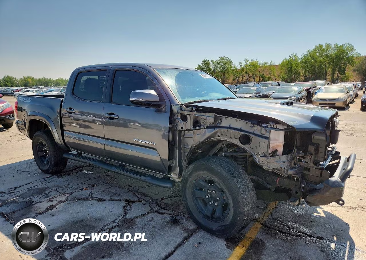 2016 Toyota Tacoma Trd Sport VIN:5TFCZ5AN8GX036420 - 4