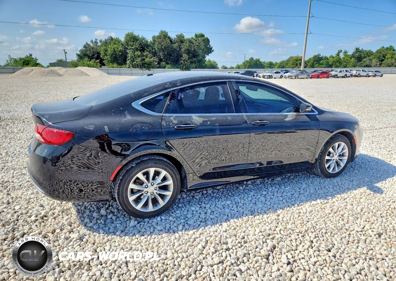 2015 Chrysler 200 C VIN:1C3CCCCB0FN508570 - 3