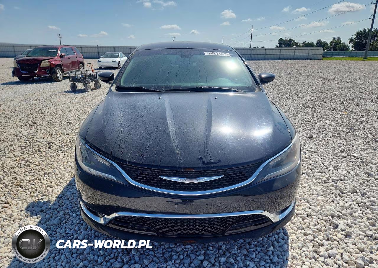 2015 Chrysler 200 C VIN:1C3CCCCB0FN508570 - 5