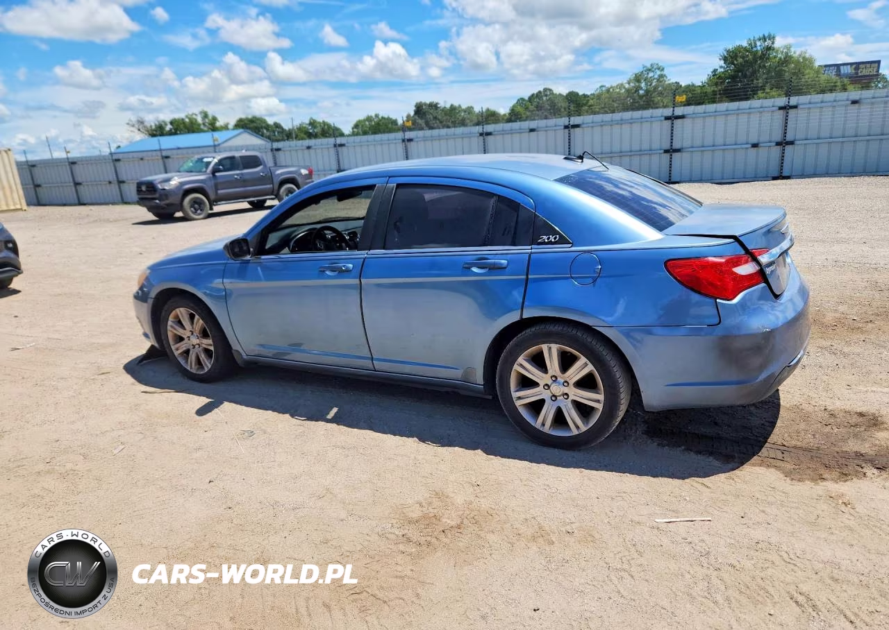 2011 Chrysler 200 Touring VIN:1C3BC1FB4BN611948 - 2