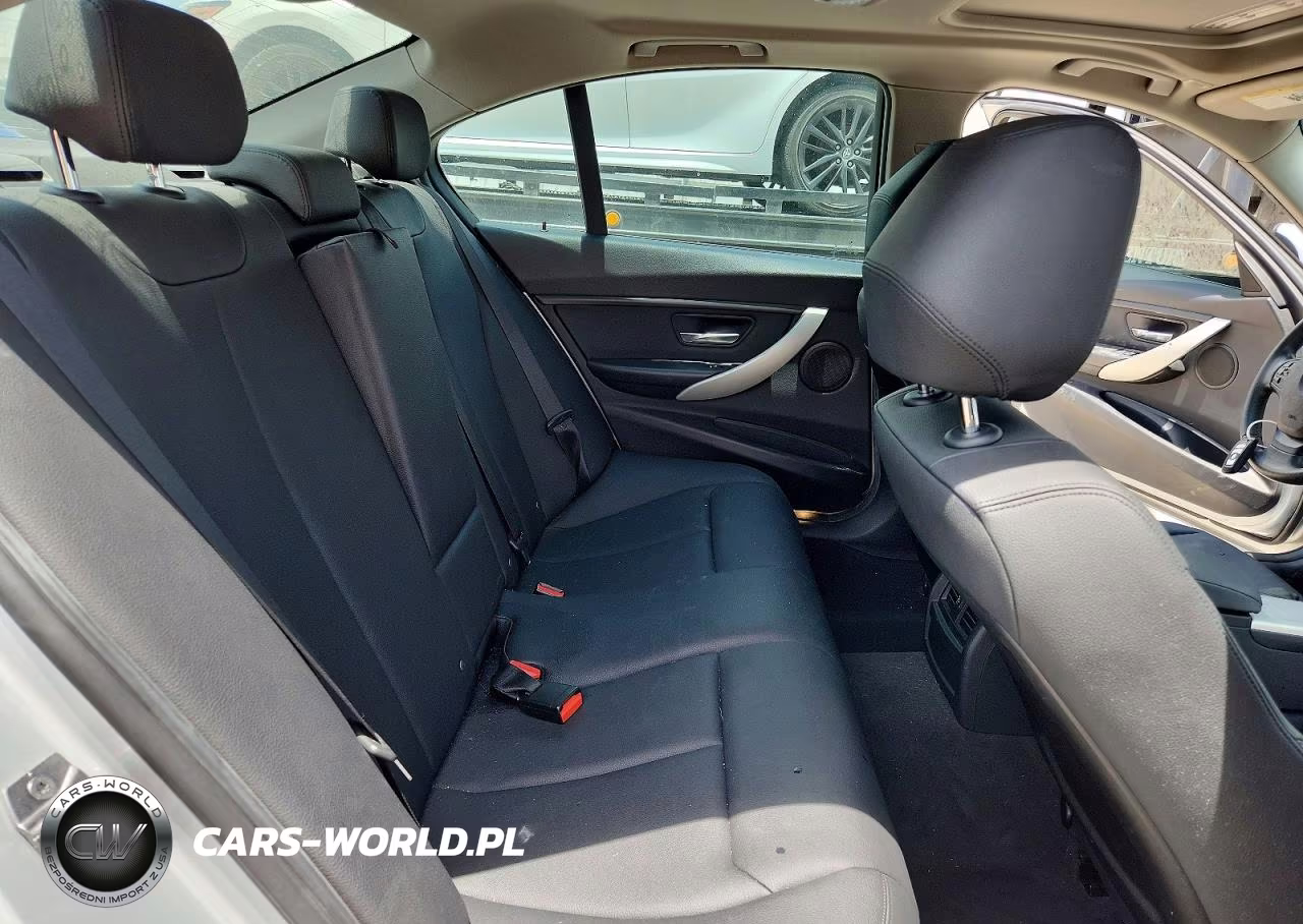 2016 BMW 320 I VIN:WBA8E1G59GNU12245 - 10