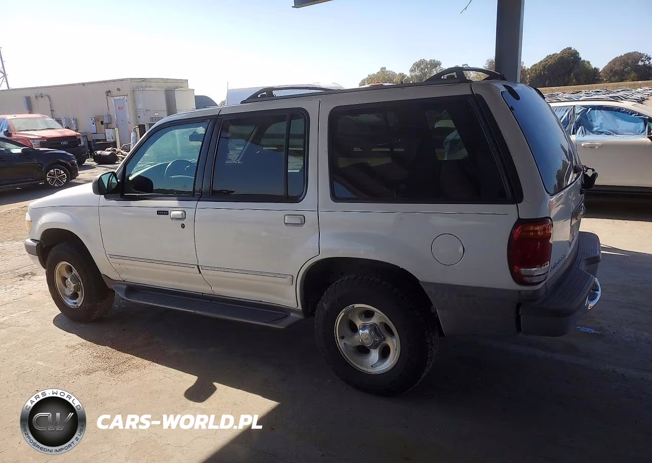 2000 Ford Explorer Xlt VIN:1FMZU73E1YZC43038 - 2