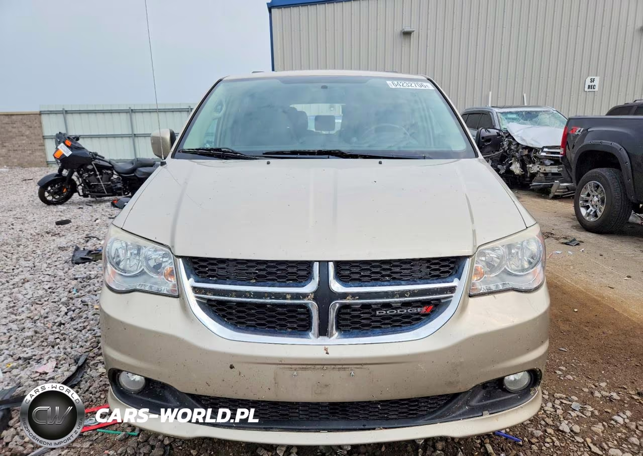 2013 Dodge Grand Caravan Crew VIN:2C4RDGDG4DR507782 - 5