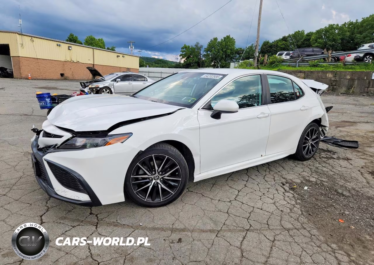 2021 Toyota Camry Se