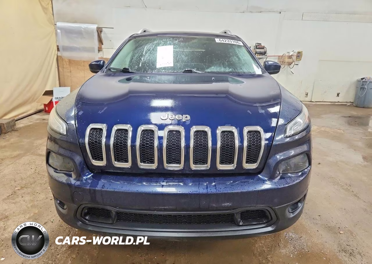 2014 Jeep Cherokee Latitude VIN:1C4PJMCS6EW183389 - 5