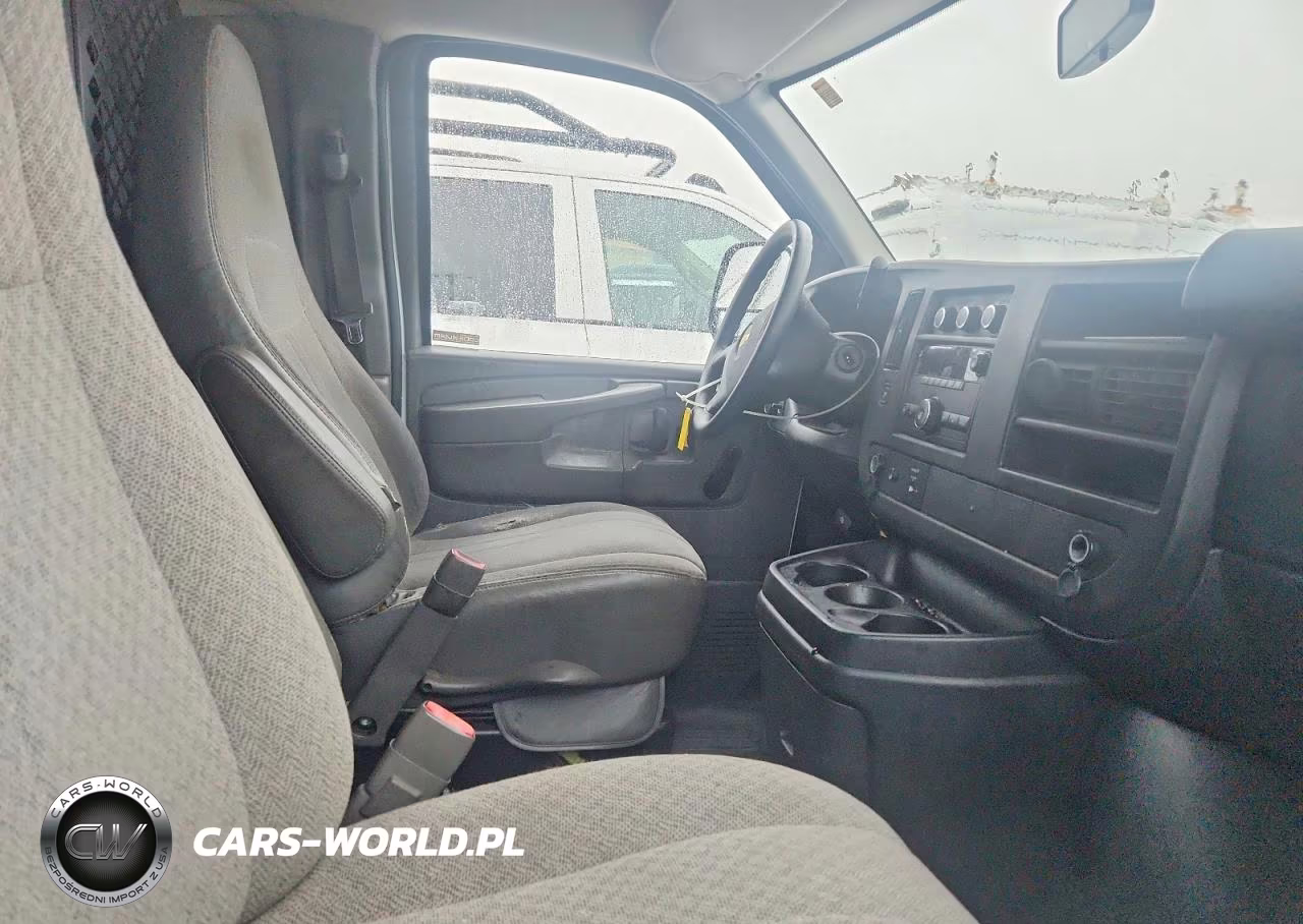 2013 Chevrolet Express G2500 VIN:1GCWGFCA8D1185587 - 11