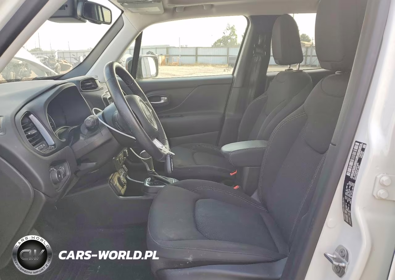 2023 Jeep Renegade Altitude VIN:ZACNJDE14PPP19376 - 7