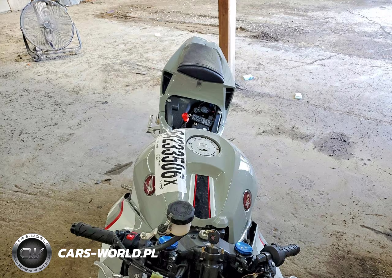 2026 Honda Cbr600 Rr VIN:JH2PC40H7TK300220 - 5