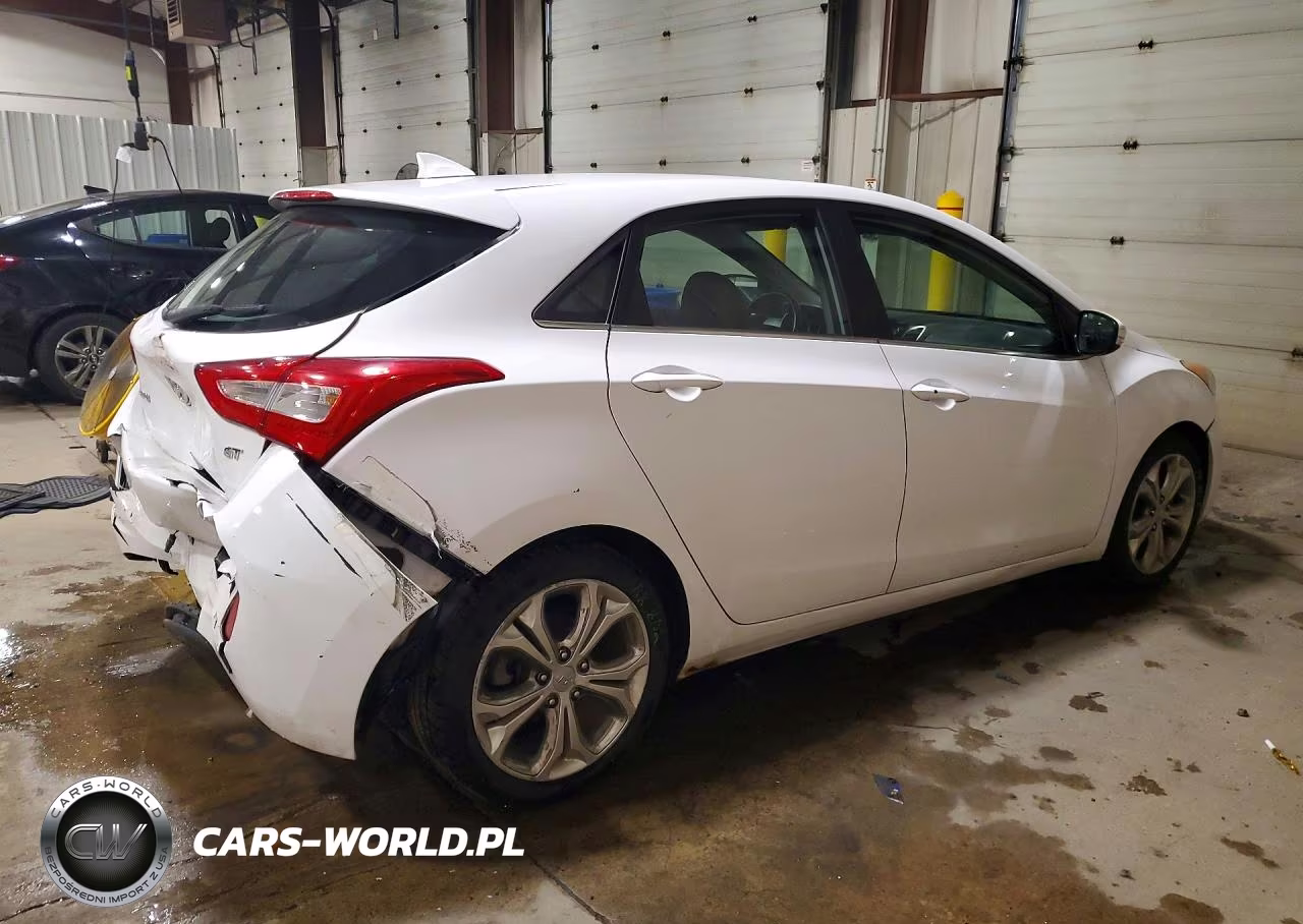 2014 Hyundai Elantra Gt Base VIN:KMHD35LH0EU215865 - 3